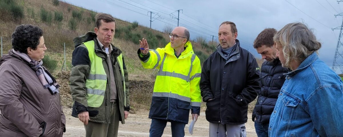 Le 15 mars, la DDT a rencontré les présidents d’AF de Lhéry et Tramery pour voir des cas concrets de problématiques d’entretien de cours d’eau. Le bilan a été fait avec le préfet ce 5 avril.